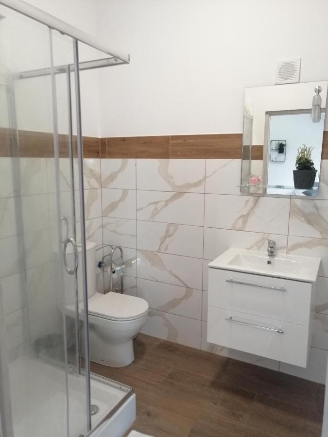 Mikołajki Pokoje I Apartamenty Matdar מראה חיצוני תמונה